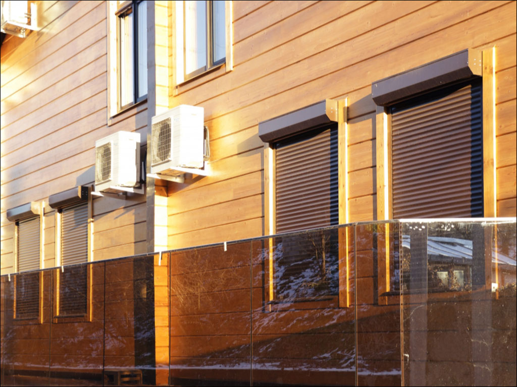 Рольставни оконные в частном секторе