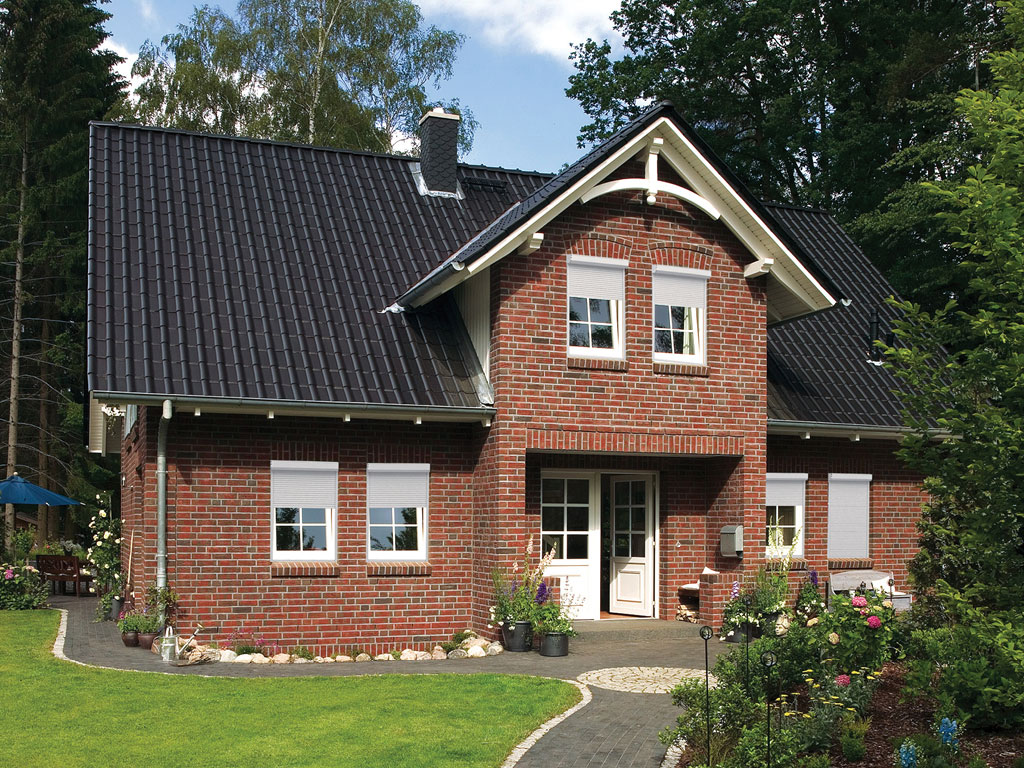 Рольставни в частном секторе